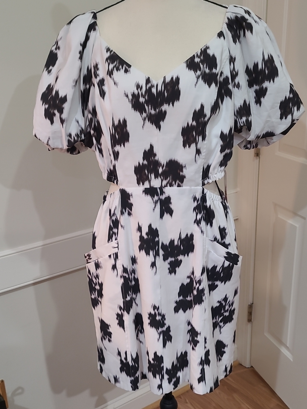 Prabal Gurung Puffed Sleeve Floral Fit + Flare Cutout Dress NWT - Size 16